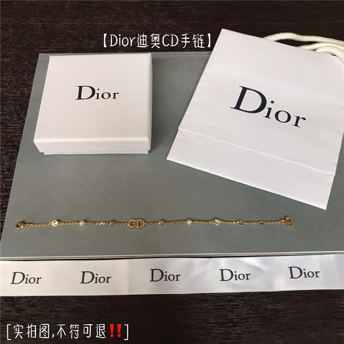 dc955c9cbfff1020234db9efd4438044_1727097843_2514.jpg