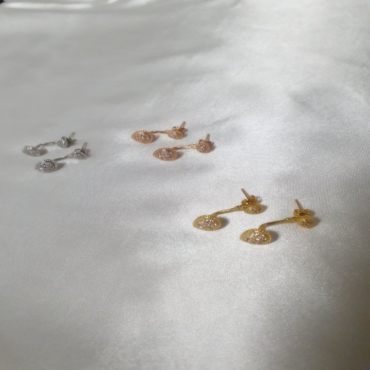 부쉐* 쎄뻥 큐빅 귀걸이