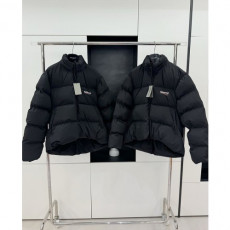 발렌시아* 웨이브로고 c컬 패딩 (남녀공용)