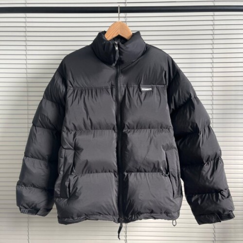 vetements 베트멍 고무 로고 패치 패딩 자켓