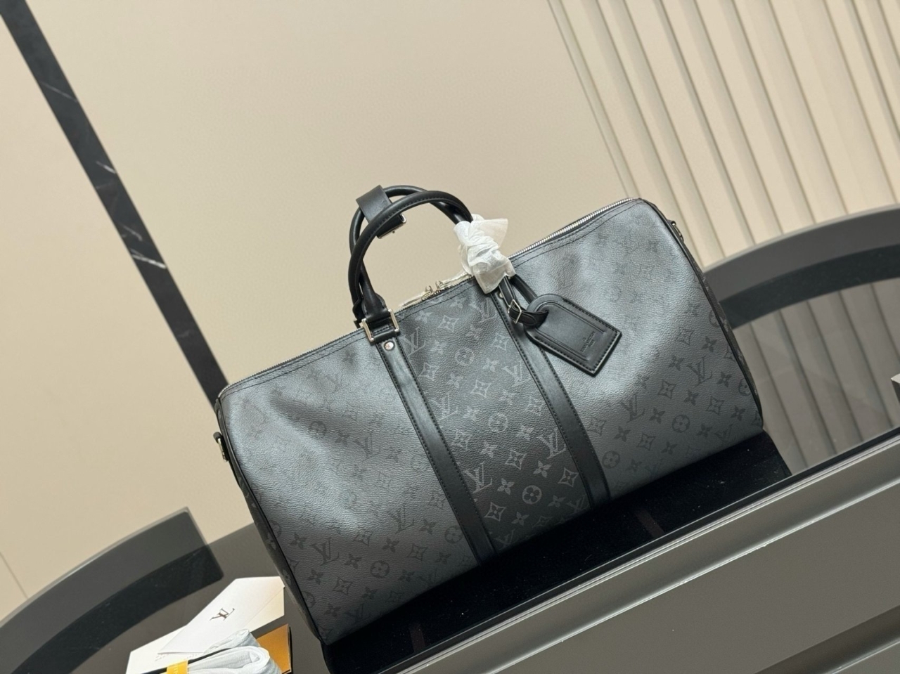 루이비통 이클립스 리버스 키폴 반둘리에(더스트구성)