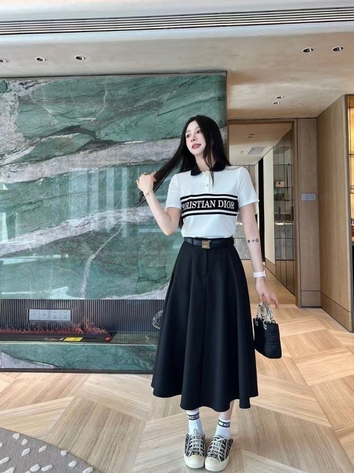 디올  카라반팔 롱스커트 세트 (벨트포함)