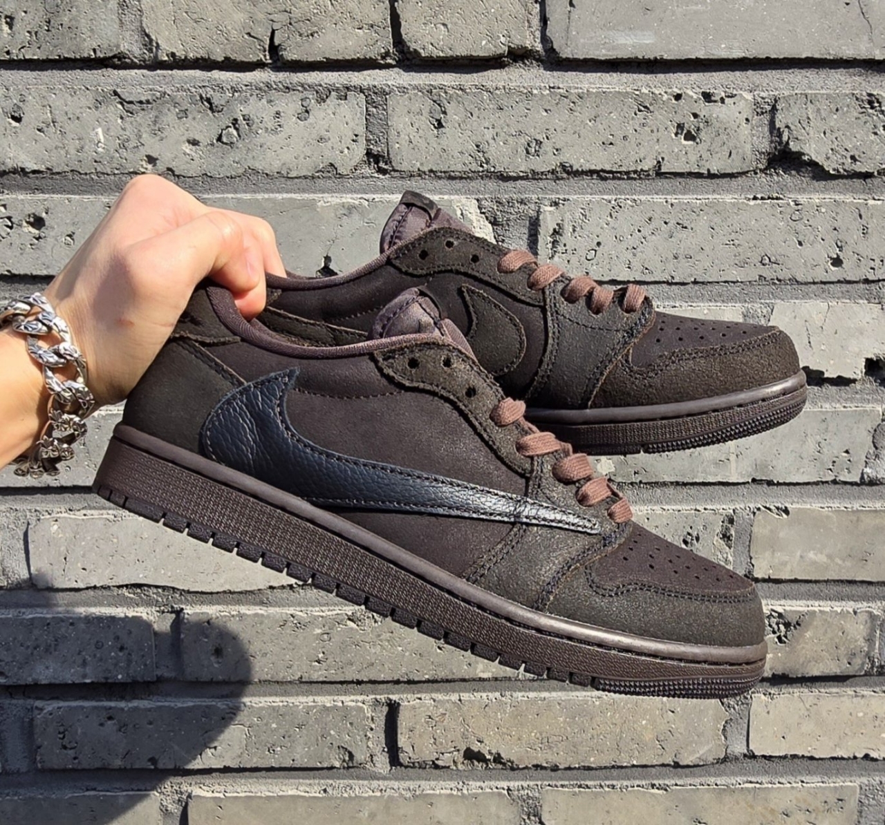 나이키X트레비스스캇 조던1 다크 모카(풀박스구성)