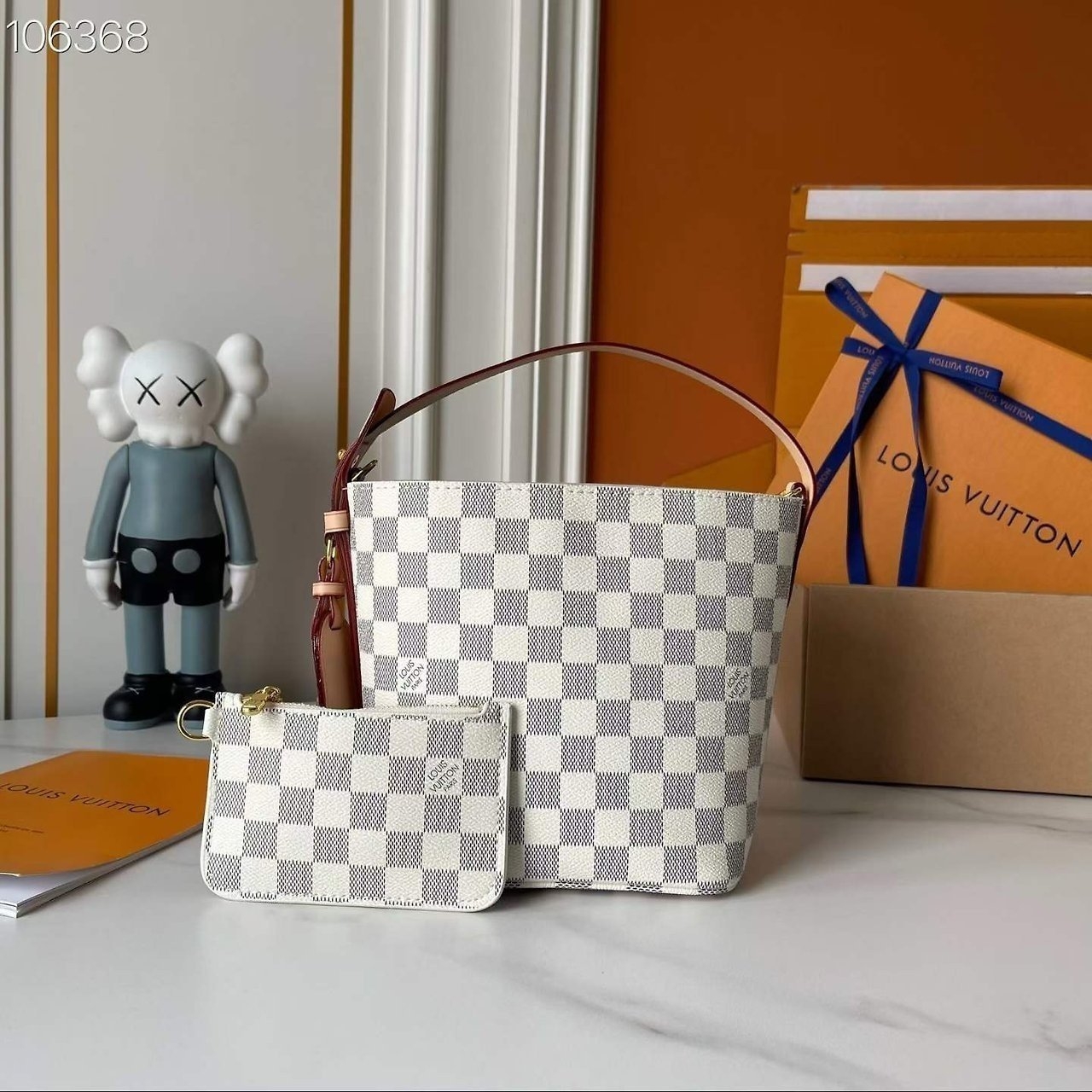 루이비통 올인BB  아주르 다미에 (더스트구성)