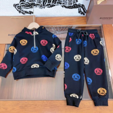 Bu*berry 23 남아 후드 + 바지 세트