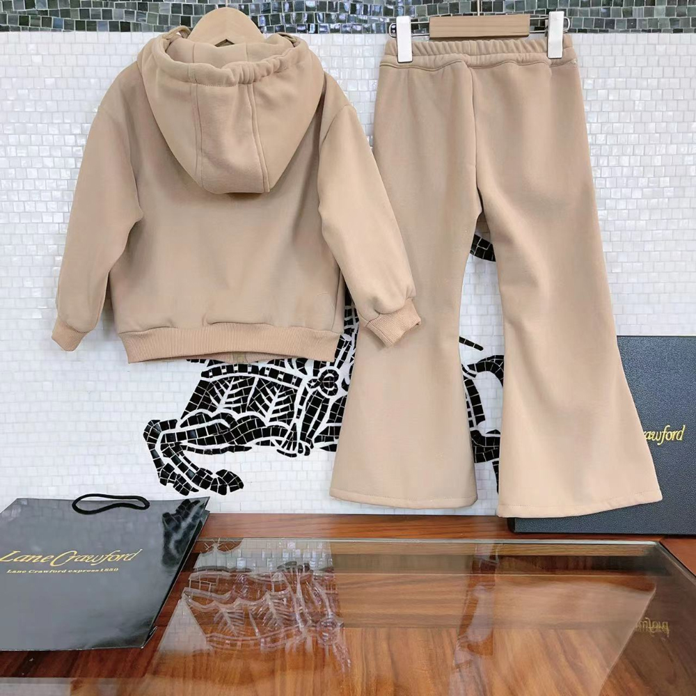 8c0911171fb7a609c46f5c9148fda69f.jpg