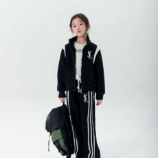 생*랑 23 여아 후리스 트레이닝 세트
