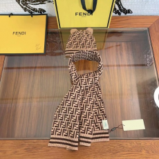 FE*DI 23 신상 양면 머플러 + 곰돌이 모자 SET