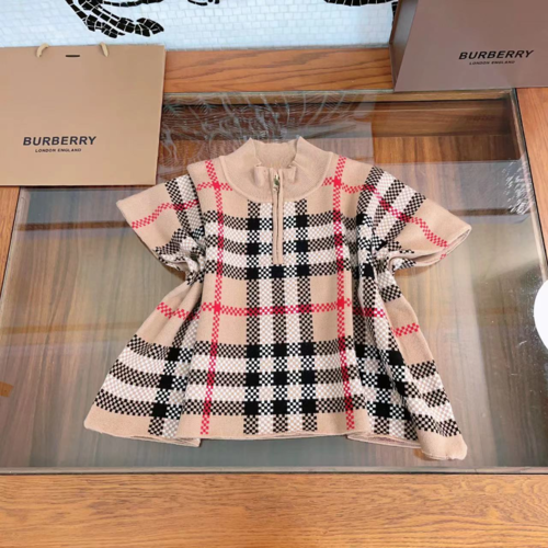 Burb*rry 23 체크 케이프 스웨터