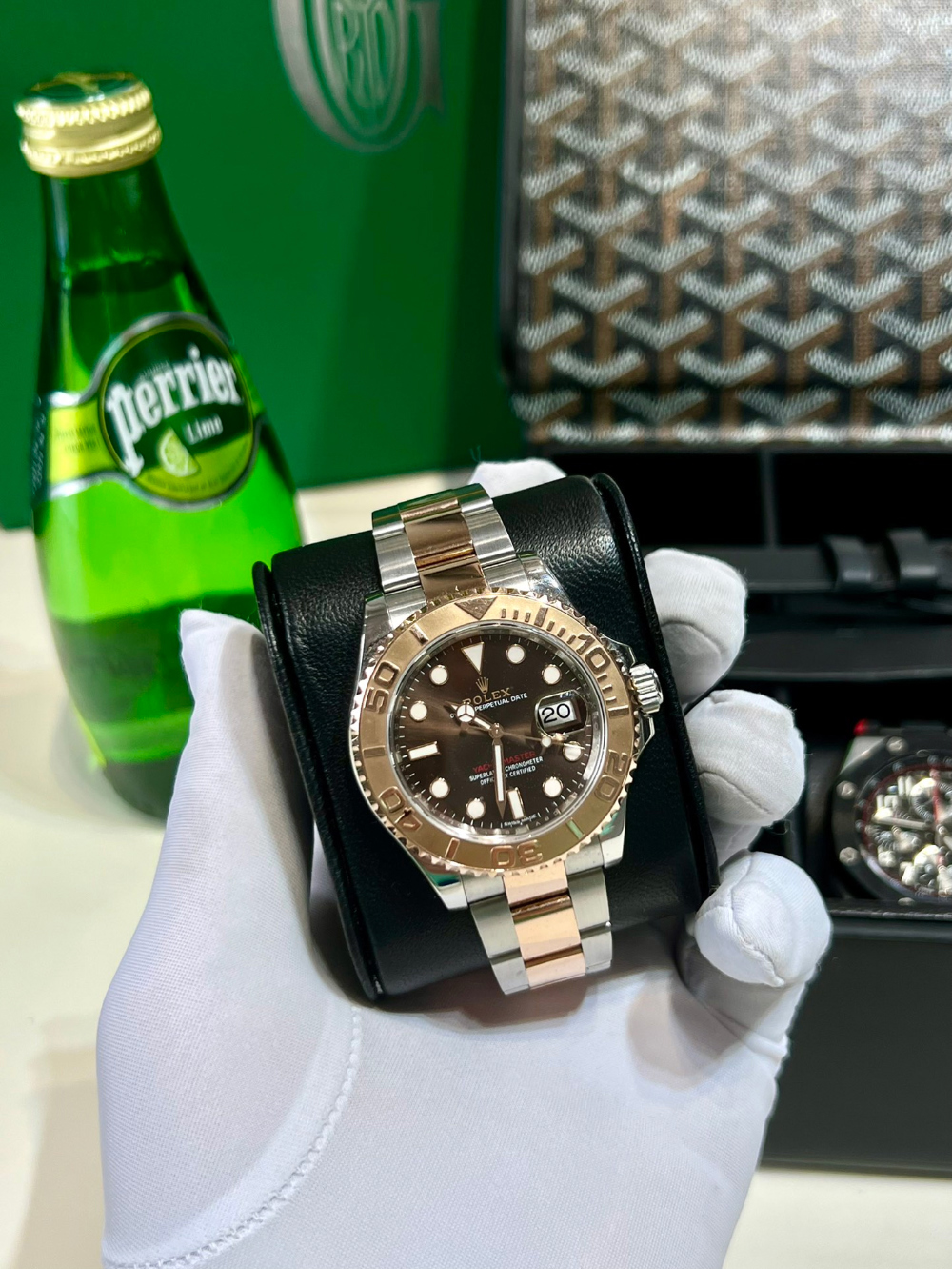 a76d0b063aab601edd12fa62478ba90e.jpg