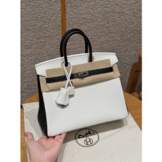에르메스 버킨백 25 토고 은장 컬러: 01/Blanc/89/Noir