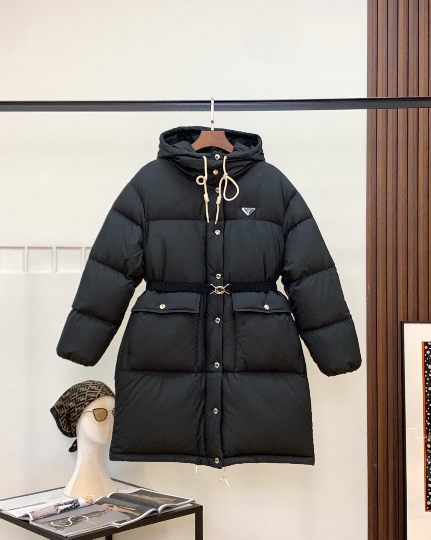 프라다 롱패딩 3컬러